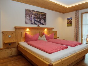 1 dormitorio, caja fuerte, wifi y ropa de cama