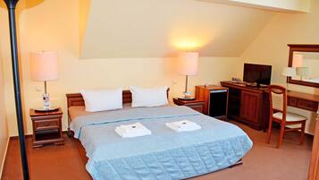 1 Schlafzimmer, Reisekinderbett, WLAN, BettwÀsche