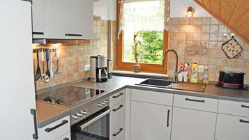 Fridge, oven, dishwasher, highchair