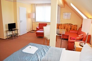 1 bedroom, travel crib, WiFi, bed sheets - 11 Double room A (H) - The small hotel on Mönchgut! (Mönchgut)