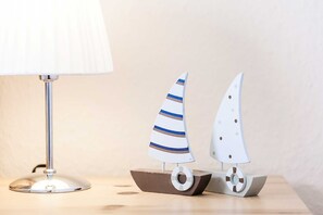 Interior detail - 2-room app. No. 2-3, 34 m², 1st floor, balcony - Gästehaus Schäfersruh (Scharbeutz)