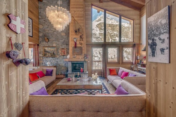 Fireplace - Chalet, 200m from ski slopes, view ski slopes, fitness, sauna, terrace, balcony, fireplace or stove (Tignes)