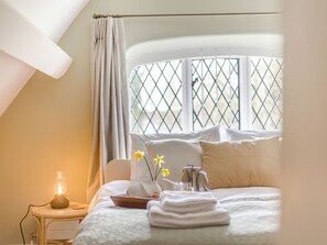 2 bedrooms, free WiFi, bed sheets - 2 bedroom accommodation in Ludlow (Ludlow)