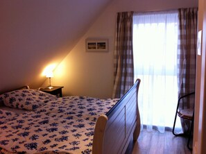 2 Schlafzimmer, Bettwäsche, Rollstuhlgeeignet
