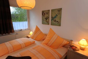 3 bedrooms, in-room safe, travel crib, WiFi