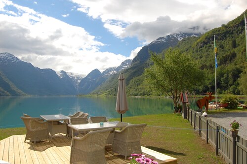 Nystova House & Apartments