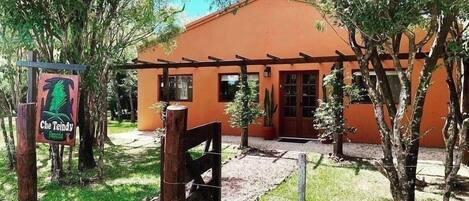 Fachada de la propiedad