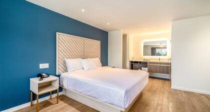 Trend Hotel at LAX Airport