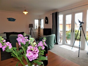 Interior - Deck 2 -  a ground floor apartment with sea views that sleeps 4 guests  in 2 bedrooms (Sheringham)