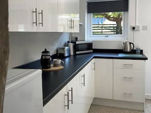 Lave-vaisselle, chaise haute