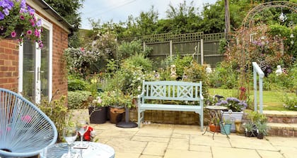 1 bedroom accommodation in Kingston, near Canterbury