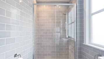 Doccia, asciugacapelli