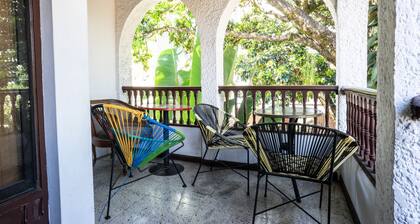 Kolonialvilla in Laureles