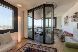 Interior - Panorama suites with a view over Vienna (Hernals)