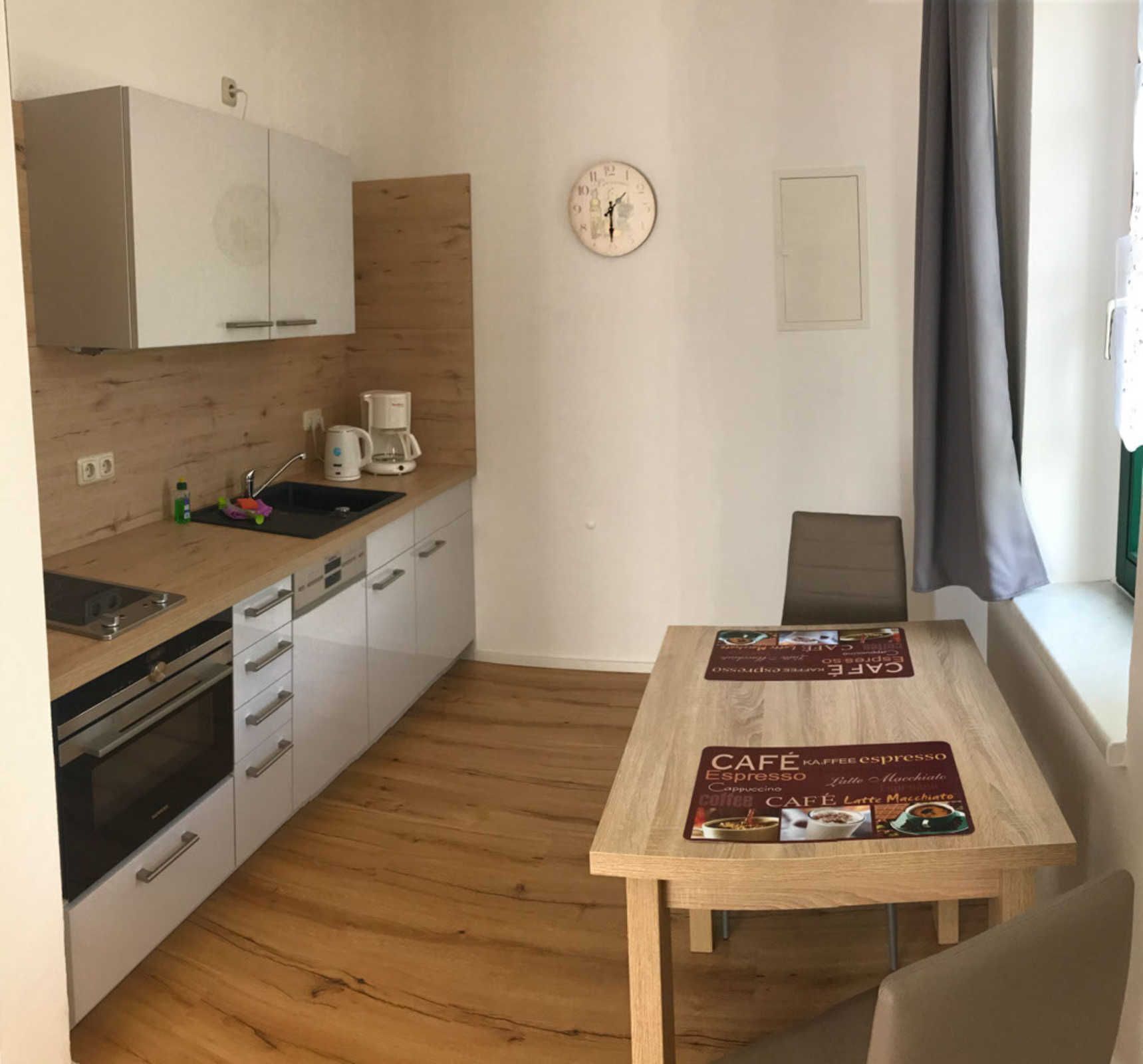 Frigorifero, microonde, forno, lavastoviglie