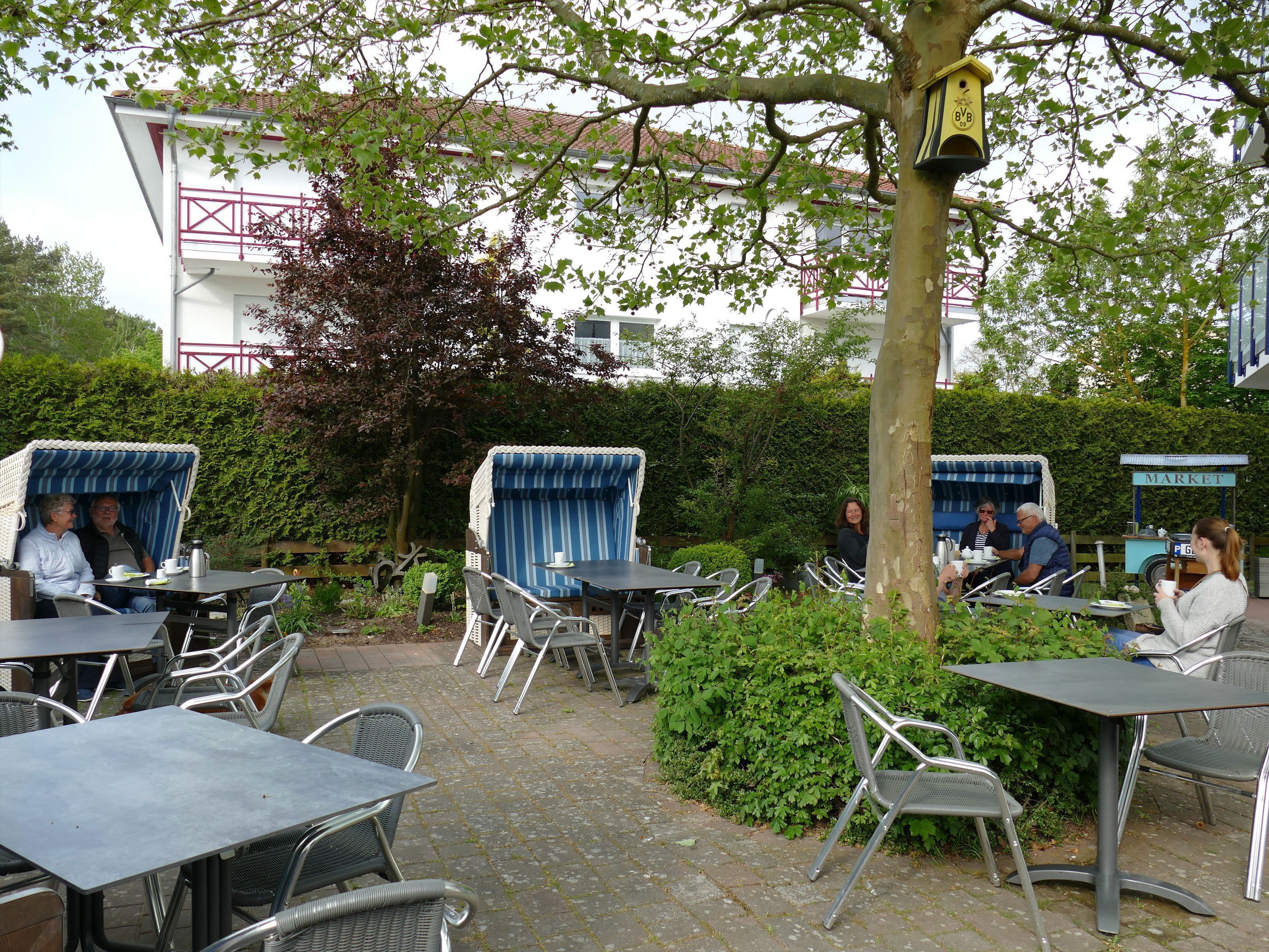 Buiten dineren