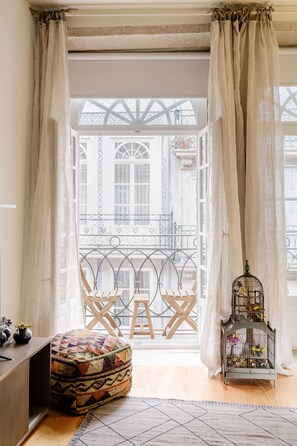 Interior - Boutique Rentals - Flores Plaza Apt in Ribeira (Porto)