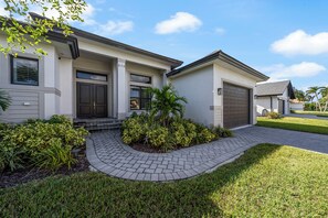 Exterior - Beautiful New Marco Island Home Minutes to Beaches, Parks & Restaurants (Marco Island)