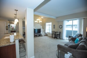 Téléviseur connecté, Hulu, lecteur de DVD