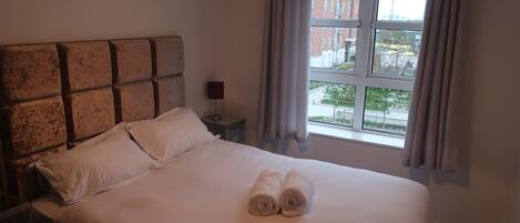 1 Schlafzimmer, Zimmersafe, Bügeleisen/Bügelbrett, WLAN