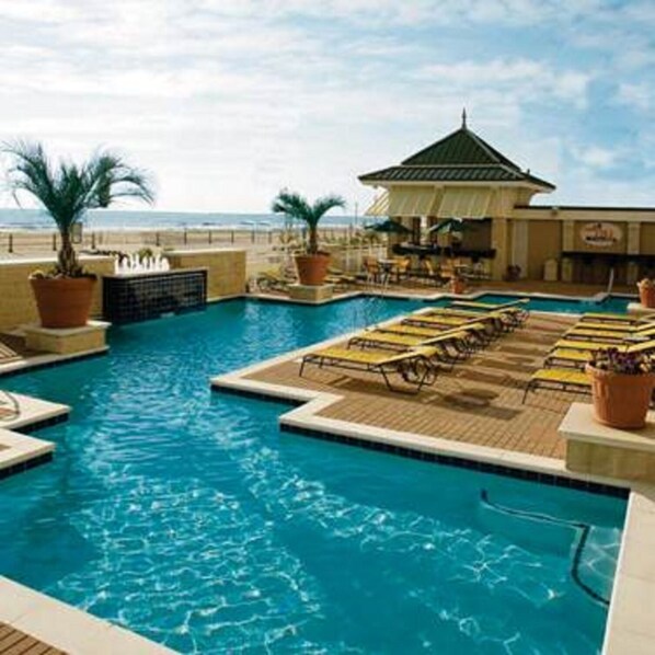 Indoor pool, outdoor pool