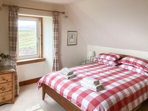 3 dormitorios, wifi gratis, ropa de cama