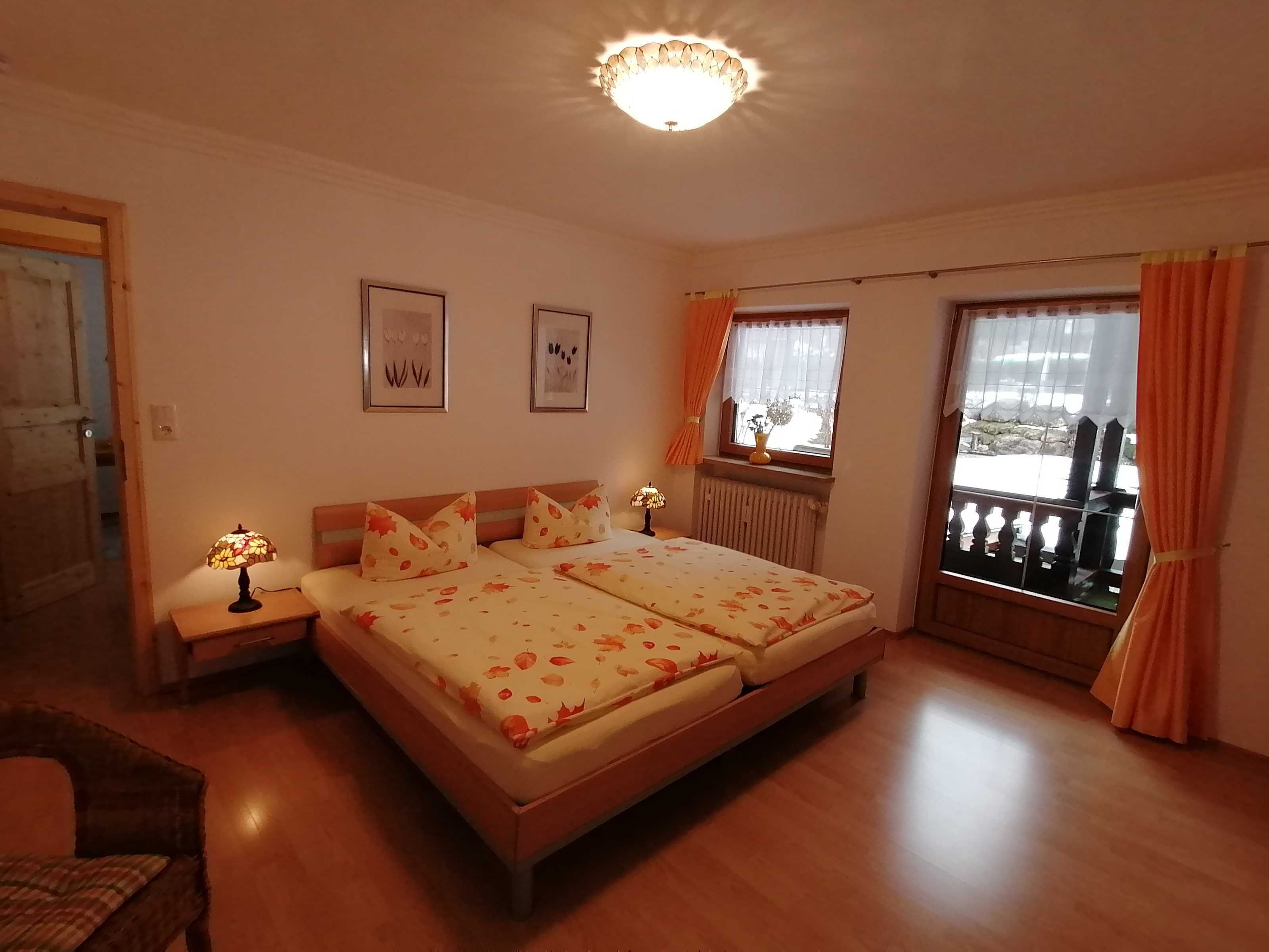 1 Schlafzimmer, Reisekinderbett, WLAN, Bettwäsche