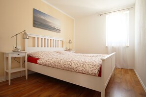 2 chambres, lit parapluie, Wi-Fi, draps fournis