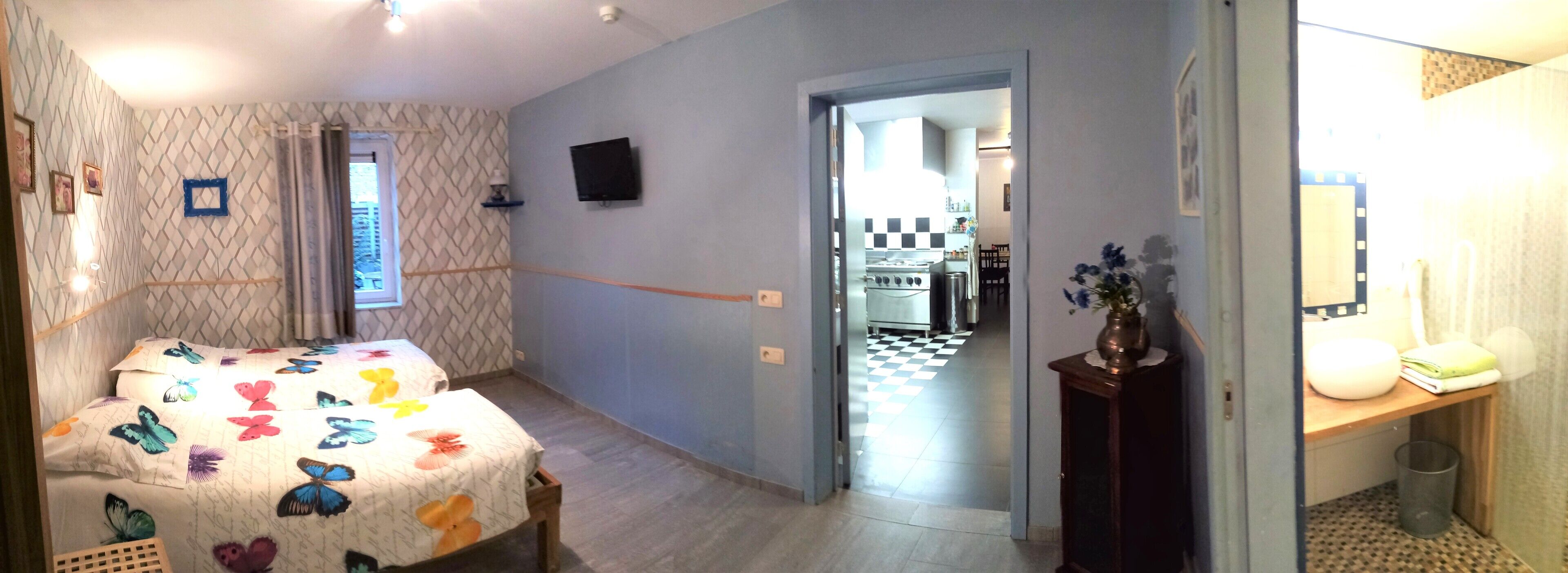 5 chambres, décoration personnalisée, rideaux occultants