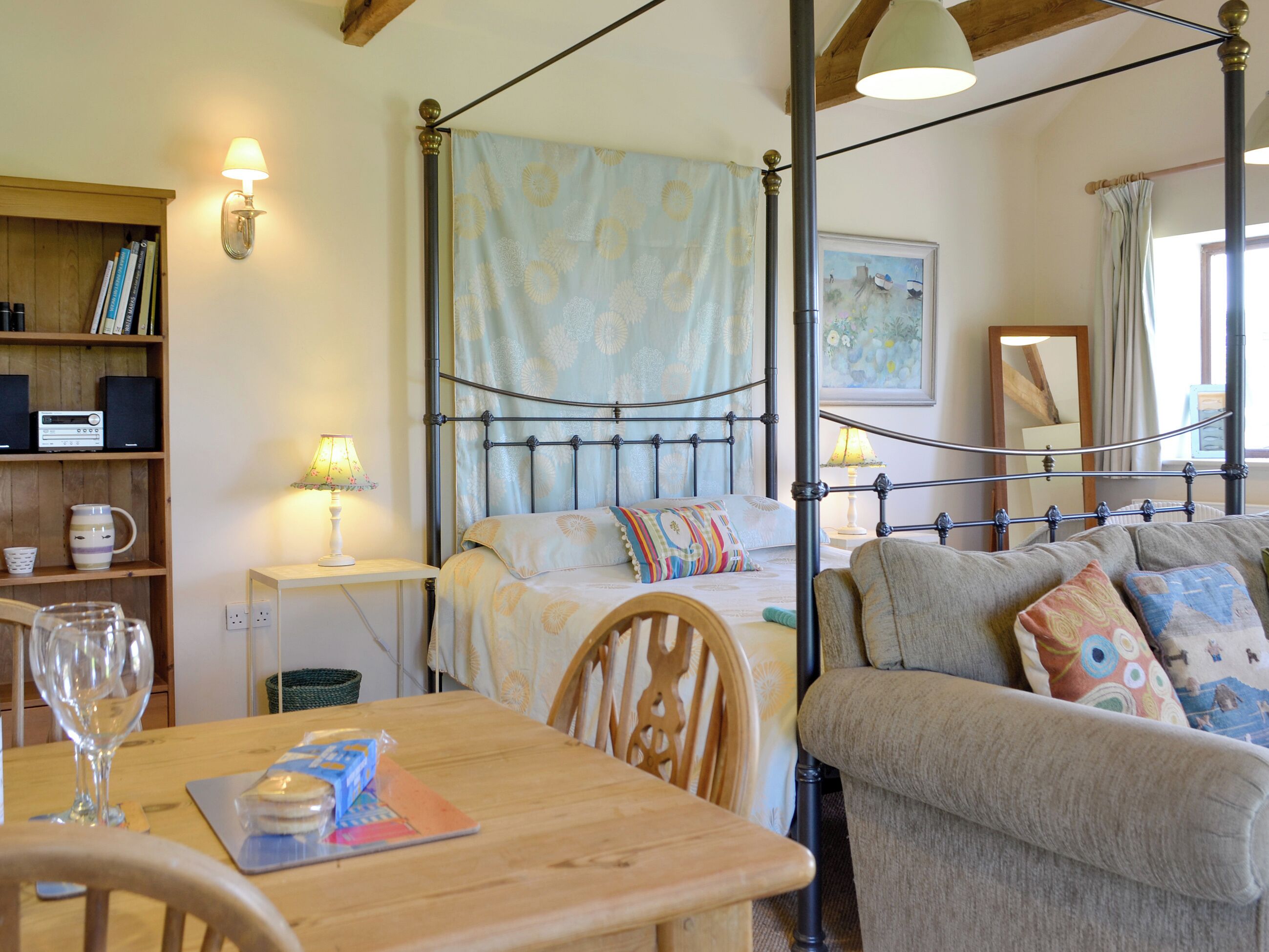 1 sovrum och sängkläder