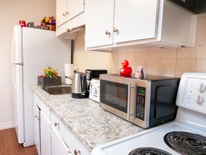 Classic Apartment (Apartment 8) | Private kitchen