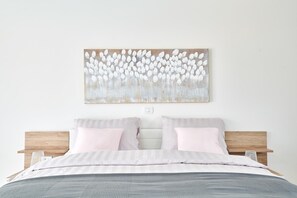 4 habitaciones, escritorio, wifi gratis y ropa de cama 