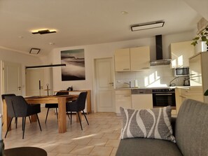 Unclassified image, 5 of 29, button - White-tailed Eagle 323 - Holiday Park Streckelsberg * 10 min. To the Baltic Sea beach * (Koserow (Seebad))