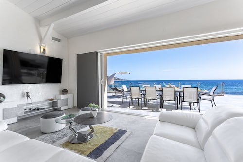 Waterfront villa in Saint Maxime, Gulf of St Tropez