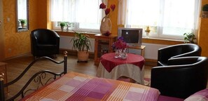 Unclassified image, 3 of 21, button - Pension Haus Germania - Double room (Erfurt)