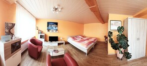 1 quarto, berço de viagem