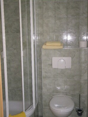 Ducha y secador de pelo