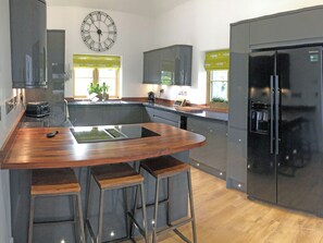 Dishwasher, high chair