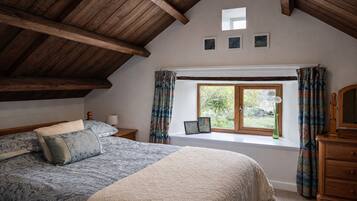 7 Schlafzimmer, Bügeleisen/Bügelbrett, kostenloses WLAN, Bettwäsche