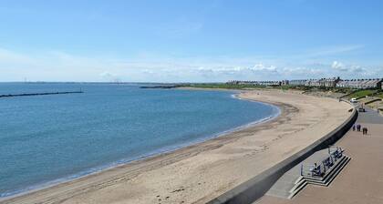 2 bedroom accommodation in Newbiggin-by-the-Sea