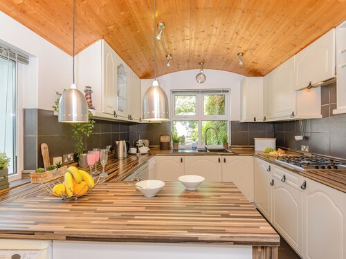 Number 1 Admiralty Cottages