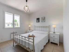 3 bedrooms, free internet