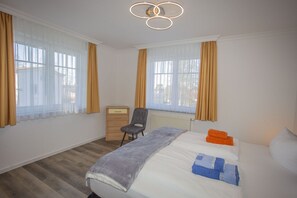 2 Schlafzimmer, Zimmersafe, Reisekinderbett, WLAN