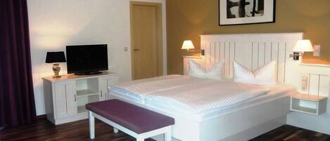 1 Schlafzimmer, Zimmersafe, Bügeleisen/Bügelbrett, WLAN