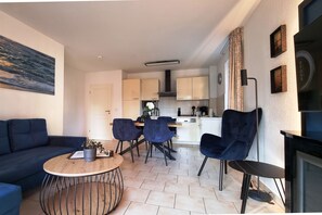 Imagen sin descripción, 4 de 33, botón