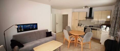 Télévision, cheminée