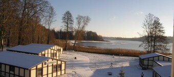 05 double room with terrace and a view of the Dobbertiner See - Insel-Hotel Dobbertin