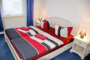 1 Schlafzimmer, Reisekinderbett, WLAN, Bettwäsche