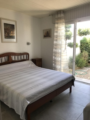 3 Schlafzimmer, Bügeleisen/Bügelbrett, Reisekinderbett, WLAN