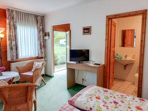 1 habitación y ropa de cama 